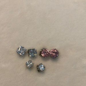 Rhinestone earrings set